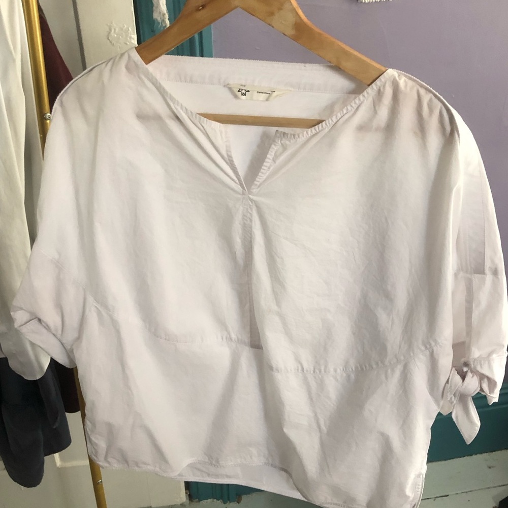 Cotton tie-sleeve blouse